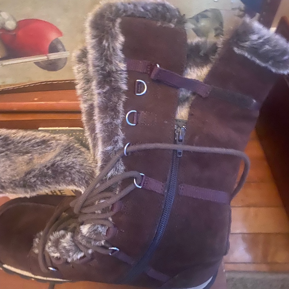 Skechers boots